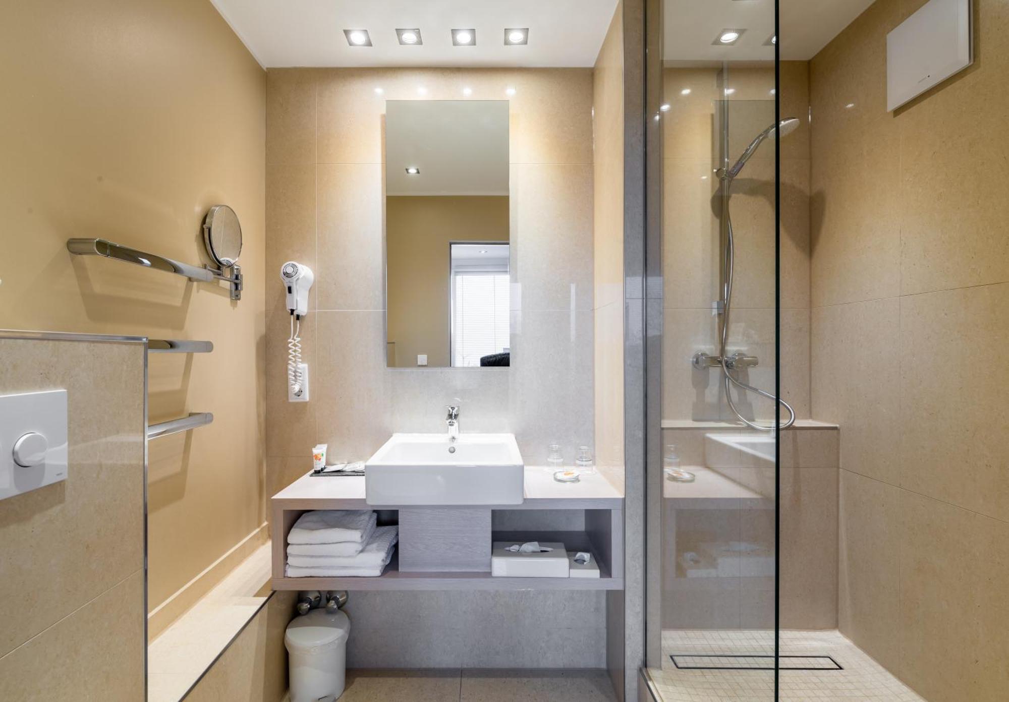 Thomas Hotel Spa & Lifestyle Husum  Ruang foto