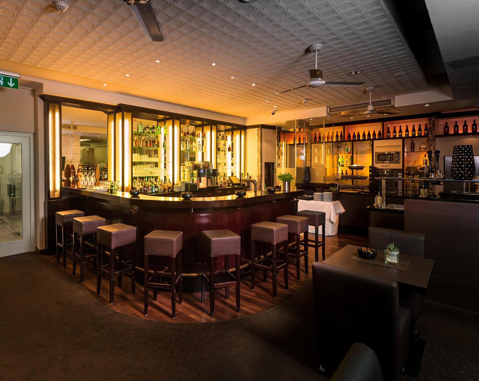 Thomas Hotel Spa & Lifestyle Husum  Bagian luar foto