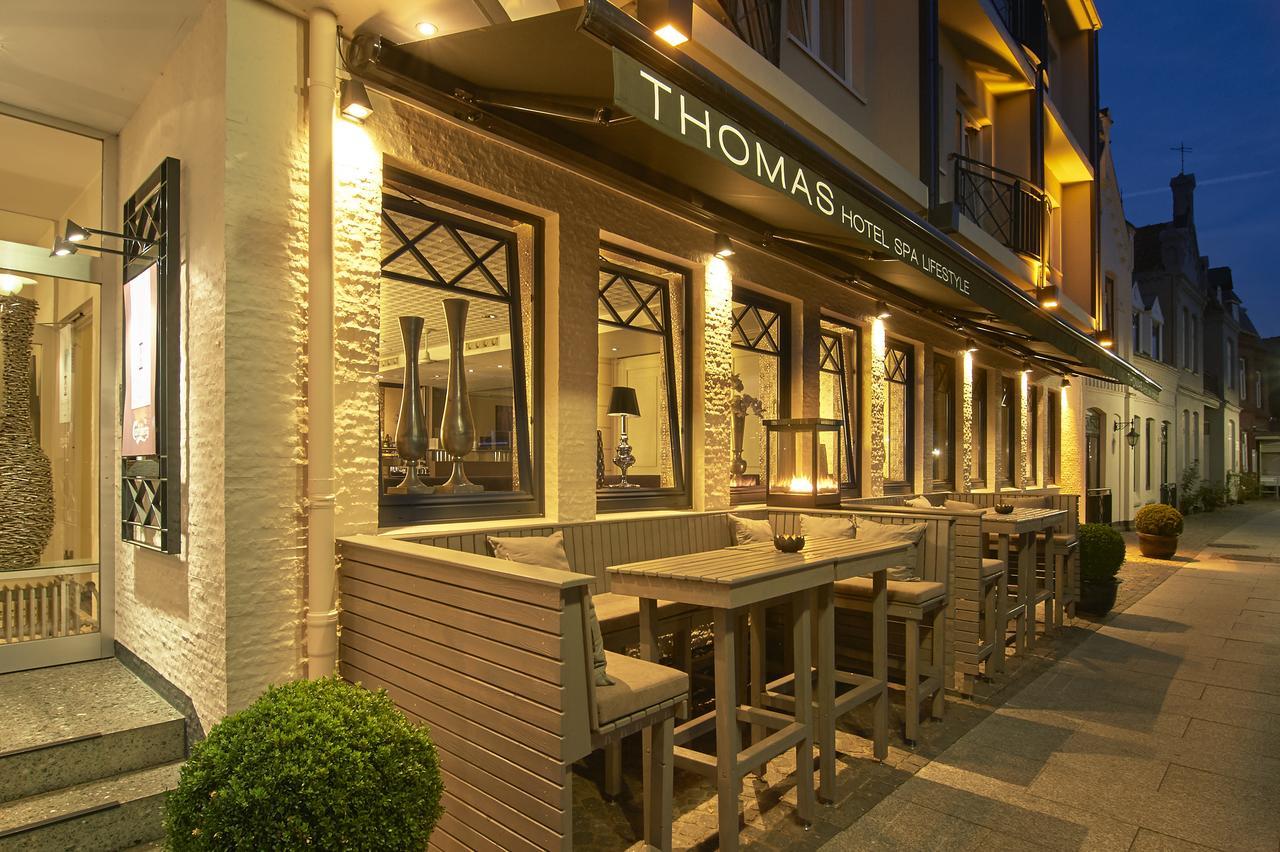 Thomas Hotel Spa & Lifestyle Husum  Bagian luar foto