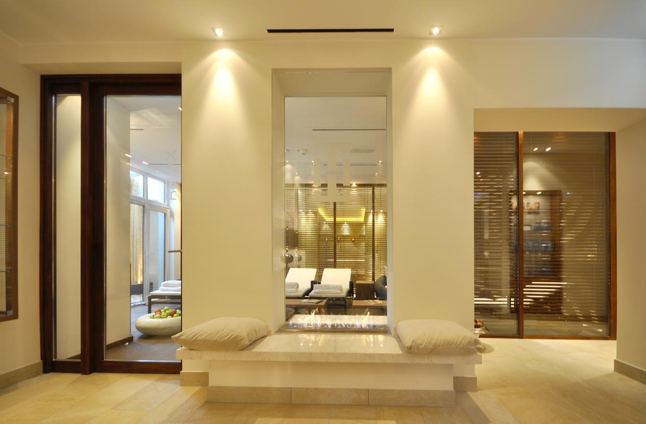 Thomas Hotel Spa & Lifestyle Husum  Bagian luar foto